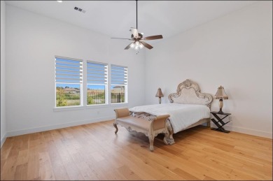 Luxury Lakeview Living in Heath Golf & Yacht Club!
This on Heath Golf and Yacht Club in Texas - for sale on GolfHomes.com, golf home, golf lot
