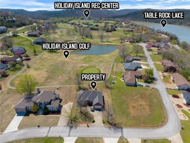 One level living with the golf course in your back yard.  Home on Holiday Island Executive Golf Course in Arkansas - for sale on GolfHomes.com, golf home, golf lot