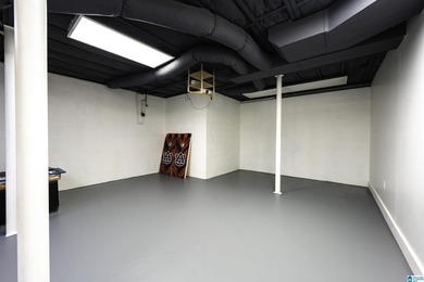 Welcome home to 3034 Old Stone Drive in the desirable Inverness on Inverness Country Club in Alabama - for sale on GolfHomes.com, golf home, golf lot