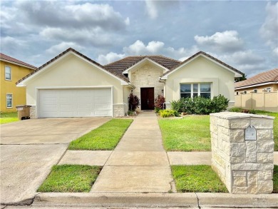 Golf Course Living! Beautiful Home with Back Yard Right Off the on Los Lagos Golf Club in Texas - for sale on GolfHomes.com, golf home, golf lot