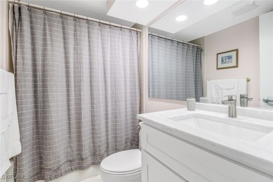 Owner is MOTIVATED to get condo sold this SEASON. GREAT PRICE!! on The Landings Yacht, Golf and Tennis Club in Florida - for sale on GolfHomes.com, golf home, golf lot