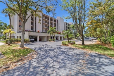 Owner is MOTIVATED to get condo sold this SEASON. GREAT PRICE!! on The Landings Yacht, Golf and Tennis Club in Florida - for sale on GolfHomes.com, golf home, golf lot