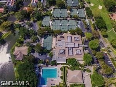 Owner is MOTIVATED to get condo sold this SEASON. GREAT PRICE!! on The Landings Yacht, Golf and Tennis Club in Florida - for sale on GolfHomes.com, golf home, golf lot