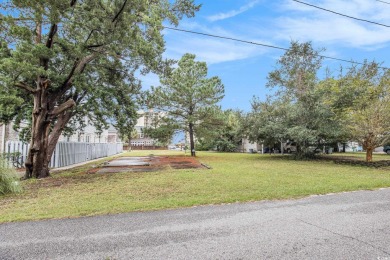 SHORT WALK TO THE BEACH!! Rare opportunity to own this mostly on Beachwood Golf Club in South Carolina - for sale on GolfHomes.com, golf home, golf lot