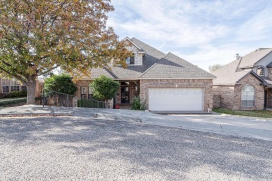 Discover this lovely 3-bedroom home equipped with an upstairs on La Paloma Golf Club in Texas - for sale on GolfHomes.com, golf home, golf lot