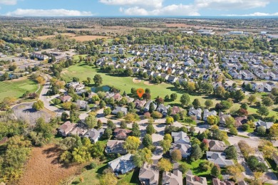 This stunning 2-bed, 2-bath ranch home located in The Villas at on Midlane Championship Golf Resort in Illinois - for sale on GolfHomes.com, golf home, golf lot