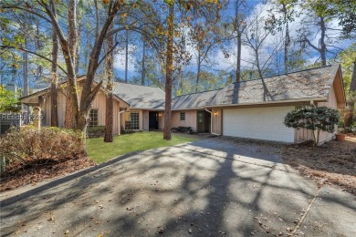 This 3-bed, 3.5-bath home in the desirable Headlands on Bear Creek Golf Course and Club in South Carolina - for sale on GolfHomes.com, golf home, golf lot