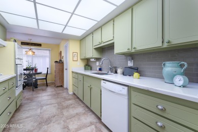 Well-maintained 2 bedroom, 2 bath Gemini Twin home in the heart on Deer Valley Golf Course in Arizona - for sale on GolfHomes.com, golf home, golf lot