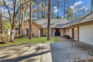 This 3-bed, 3.5-bath home in the desirable Headlands on Bear Creek Golf Course and Club in South Carolina - for sale on GolfHomes.com, golf home, golf lot