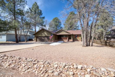 Immaculate home on the 17th fairway of Pinetop Lakes Golf and on Pinetop Lakes Golf and Country Club in Arizona - for sale on GolfHomes.com, golf home, golf lot