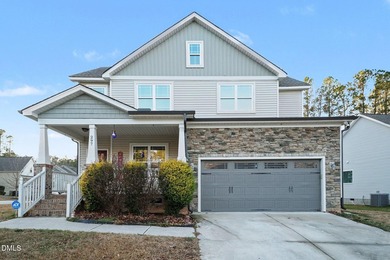 This Move-In Ready Home Has an Easy Flowing Open Concept Layout on The Neuse Golf Club in North Carolina - for sale on GolfHomes.com, golf home, golf lot