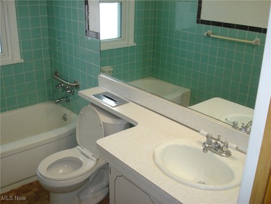Welcome to this comfortable living, this ranch style home offers on Green Ridge Golf Course in Ohio - for sale on GolfHomes.com, golf home, golf lot