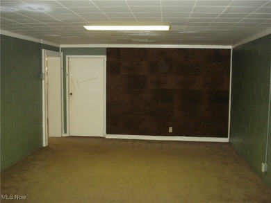 Welcome to this comfortable living, this ranch style home offers on Green Ridge Golf Course in Ohio - for sale on GolfHomes.com, golf home, golf lot