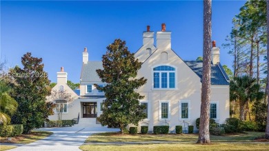 This expansive home is an entertainer's dream, featuring an open on Long Cove Club in South Carolina - for sale on GolfHomes.com, golf home, golf lot