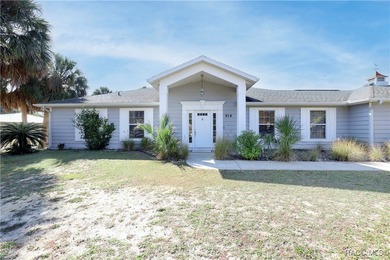 Welcome to your tranquil retreat-where world-class fishing on Plantation Inn and Golf Resort  in Florida - for sale on GolfHomes.com, golf home, golf lot