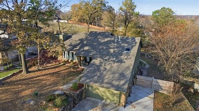 Stunning Split level home with 4 Bedrooms, 2.5 baths.  Lots of on Indian Springs Country Club in Oklahoma - for sale on GolfHomes.com, golf home, golf lot