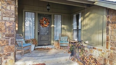 Stunning Split level home with 4 Bedrooms, 2.5 baths.  Lots of on Indian Springs Country Club in Oklahoma - for sale on GolfHomes.com, golf home, golf lot