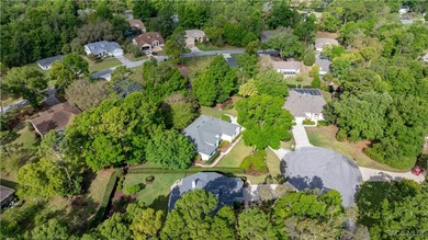 Nestled in the charming town of Dunnellon, within the highly on Rainbow Springs Golf and Country Club in Florida - for sale on GolfHomes.com, golf home, golf lot