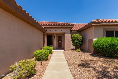 This cozy 2 bedroom 2 bath Sun City Grand home is ready for on Granite Falls Golf Club  in Arizona - for sale on GolfHomes.com, golf home, golf lot