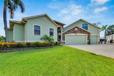 APOLLO BEACH LUXURY WATERFRONT - UPDATED CUSTOM-BUILT EXECUTIVE on Apollo Beach Golf and Sea Club in Florida - for sale on GolfHomes.com, golf home, golf lot