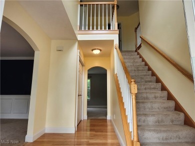 Welcome to 814 Lost Pond Parkway, A clean and move-in ready on Chardon Lakes Golf Course in Ohio - for sale on GolfHomes.com, golf home, golf lot