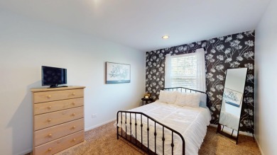 Sparkling, fresh, and ready for you to move right in, this on Broken Arrow Golf Club in Illinois - for sale on GolfHomes.com, golf home, golf lot