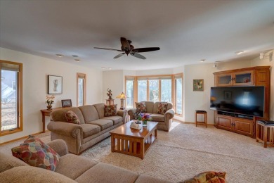 Midvale Heights neighborhood!   Spacious ranch w/ over 2,400 Sq on Odana Hills Golf Course in Wisconsin - for sale on GolfHomes.com, golf home, golf lot