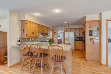 Midvale Heights neighborhood!   Spacious ranch w/ over 2,400 Sq on Odana Hills Golf Course in Wisconsin - for sale on GolfHomes.com, golf home, golf lot