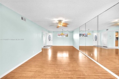 Spacious, bright & well-maintained 2bd/1.5bth condo is now on Hollybrook Golf and Tennis Club  in Florida - for sale on GolfHomes.com, golf home, golf lot