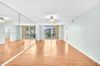 Spacious, bright & well-maintained 2bd/1.5bth condo is now on Hollybrook Golf and Tennis Club  in Florida - for sale on GolfHomes.com, golf home, golf lot