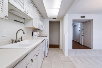 Move-In Ready 2-Bedroom Condo with Prime Location  Updates! This on Prestonwood Country Club - Dallas County in Texas - for sale on GolfHomes.com, golf home, golf lot