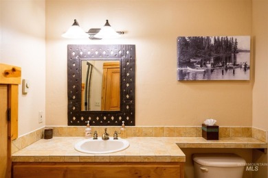 Turnkey McCall Getaway--- Enjoy effortless living in beautiful on McCall Municipal Golf Course in Idaho - for sale on GolfHomes.com, golf home, golf lot