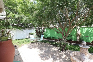 REDUCED PRICE, NOW INCLUDES GOLF CART.  Welcome in to this on The Links of Spruce Creek in Florida - for sale on GolfHomes.com, golf home, golf lot