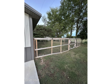 Completely remodeled golf course home offering 2,147 sq. ft. of on Baxter Country Club in Kansas - for sale on GolfHomes.com, golf home, golf lot