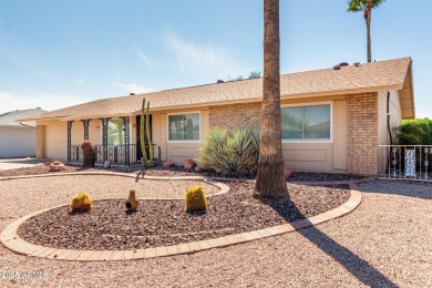 Welcome to this charming and well-maintained 3-bedroom, 2-bath on Sun City-Willow Creek / Willow Brook  in Arizona - for sale on GolfHomes.com, golf home, golf lot