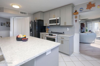 Beautifully renovated and fully furnished 3BR/3BA condo in on Oceans Golf Club in Florida - for sale on GolfHomes.com, golf home, golf lot