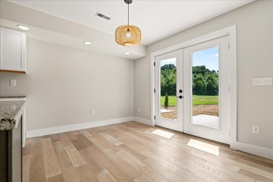Experience uparalled luxury living in The Oaks of London Golf on Crooked Creek Golf Club in Kentucky - for sale on GolfHomes.com, golf home, golf lot