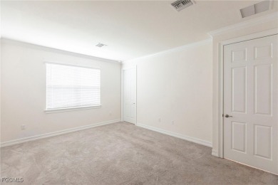 Welcome to this beautiful three-bedroom, two-bath home in the on Sabal Springs Golf and Racquet Club in Florida - for sale on GolfHomes.com, golf home, golf lot