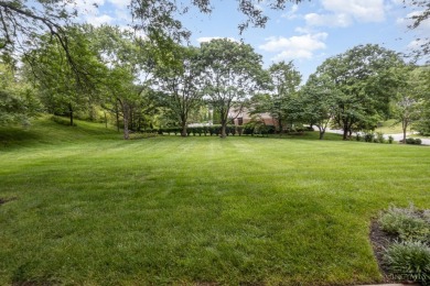 Don't miss this 4 bed, 4.5 bath, all brick house in Colerain Twp on Pebble Creek Golf Course in Ohio - for sale on GolfHomes.com, golf home, golf lot