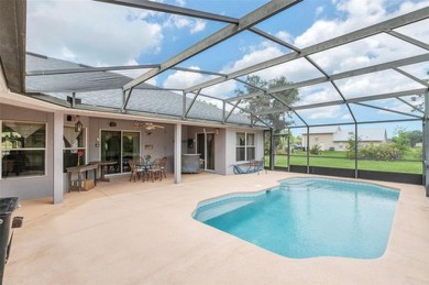 MUST SEE 4/2 POOL home sitting on 1.24 acres!  This well on Wedgefield Golf Club in Florida - for sale on GolfHomes.com, golf home, golf lot