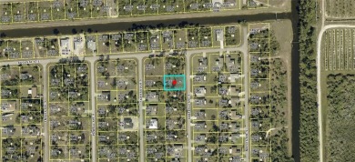 Excellent opportunity in an area with new construction homes on Mirror Lakes Golf Club in Florida - for sale on GolfHomes.com, golf home, golf lot