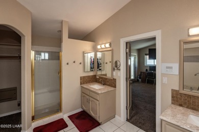 Welcome to this beautifully updated home in the desirable on London Bridge Golf Course in Arizona - for sale on GolfHomes.com, golf home, golf lot