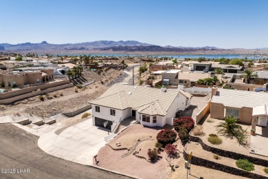 Welcome to this beautifully updated home in the desirable on London Bridge Golf Course in Arizona - for sale on GolfHomes.com, golf home, golf lot