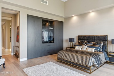 ***** PENTHOUSE UNIT - NO SHARED WALLS ***** A truly rare on Arizona Biltmore Golf and Country Club in Arizona - for sale on GolfHomes.com, golf home, golf lot