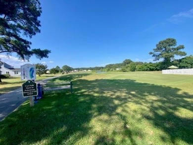 This cozy 2 bedroom 2 bath home located in a quiet section of on Captains Cove Golf and Yacht Club in Virginia - for sale on GolfHomes.com, golf home, golf lot