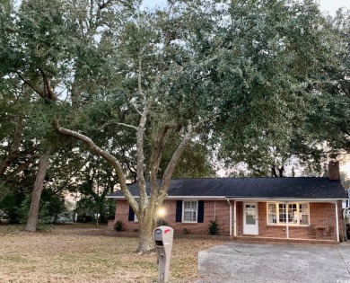 Absolutely fantastic location just a block from the Marshwalk in on Wachesaw Plantation Club in South Carolina - for sale on GolfHomes.com, golf home, golf lot