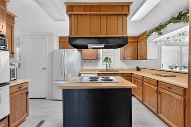 Welcome to this spacious 4-bedroom, 2-bath manufactured home on Indigo Creek Golf Club in South Carolina - for sale on GolfHomes.com, golf home, golf lot