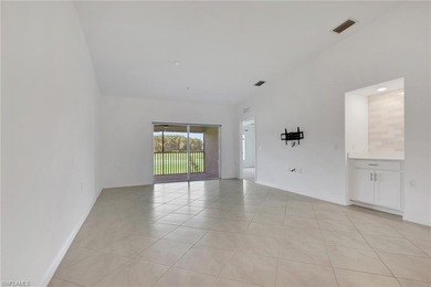 *GOLF INCLUDED * Priced for quick sale. Don't miss this rare on Panther Run Golf Club in Florida - for sale on GolfHomes.com, golf home, golf lot