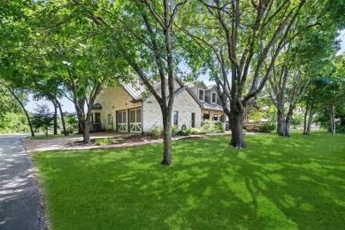 This Fairview Estate includes a **GUEST HOME**.  Instant on Heritage Ranch Golf and Country Club in Texas - for sale on GolfHomes.com, golf home, golf lot