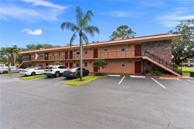 Stunning renovated condo w/ impact windows and unlimited golf in on Monterey Yacht and Country Club in Florida - for sale on GolfHomes.com, golf home, golf lot